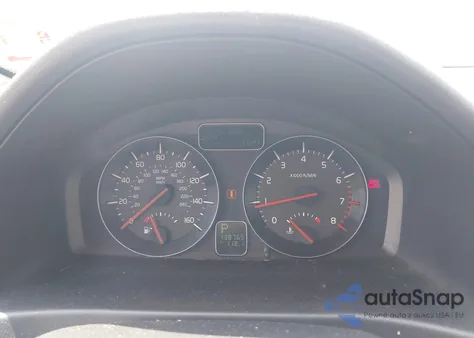 2011 Volvo C30 T5/T5 R-Design z USA, uszkodzony, nr VIN YV1672MK4B2207599